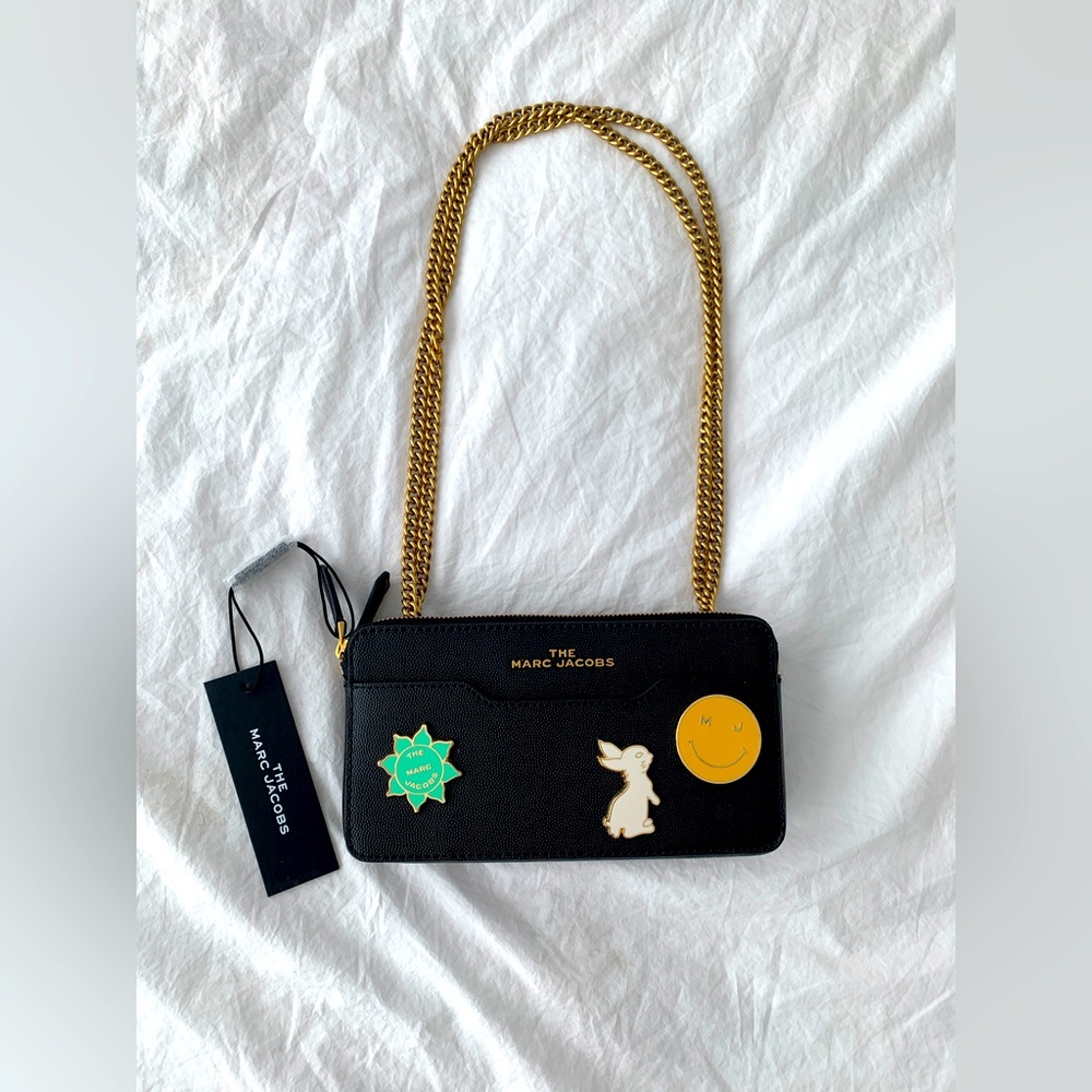 Marc Jacobs LEATHER DOUBLE ZIP WALLET WITH CHAIN SHOULDER STRAP